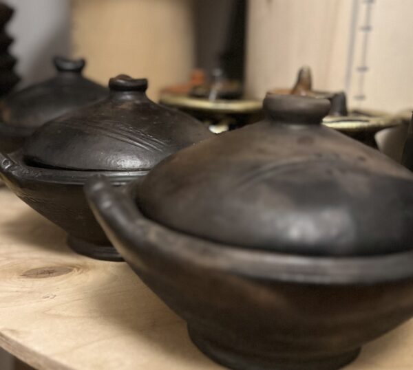 Poterie de Tanou-Sakassou Artisanat Baoulé